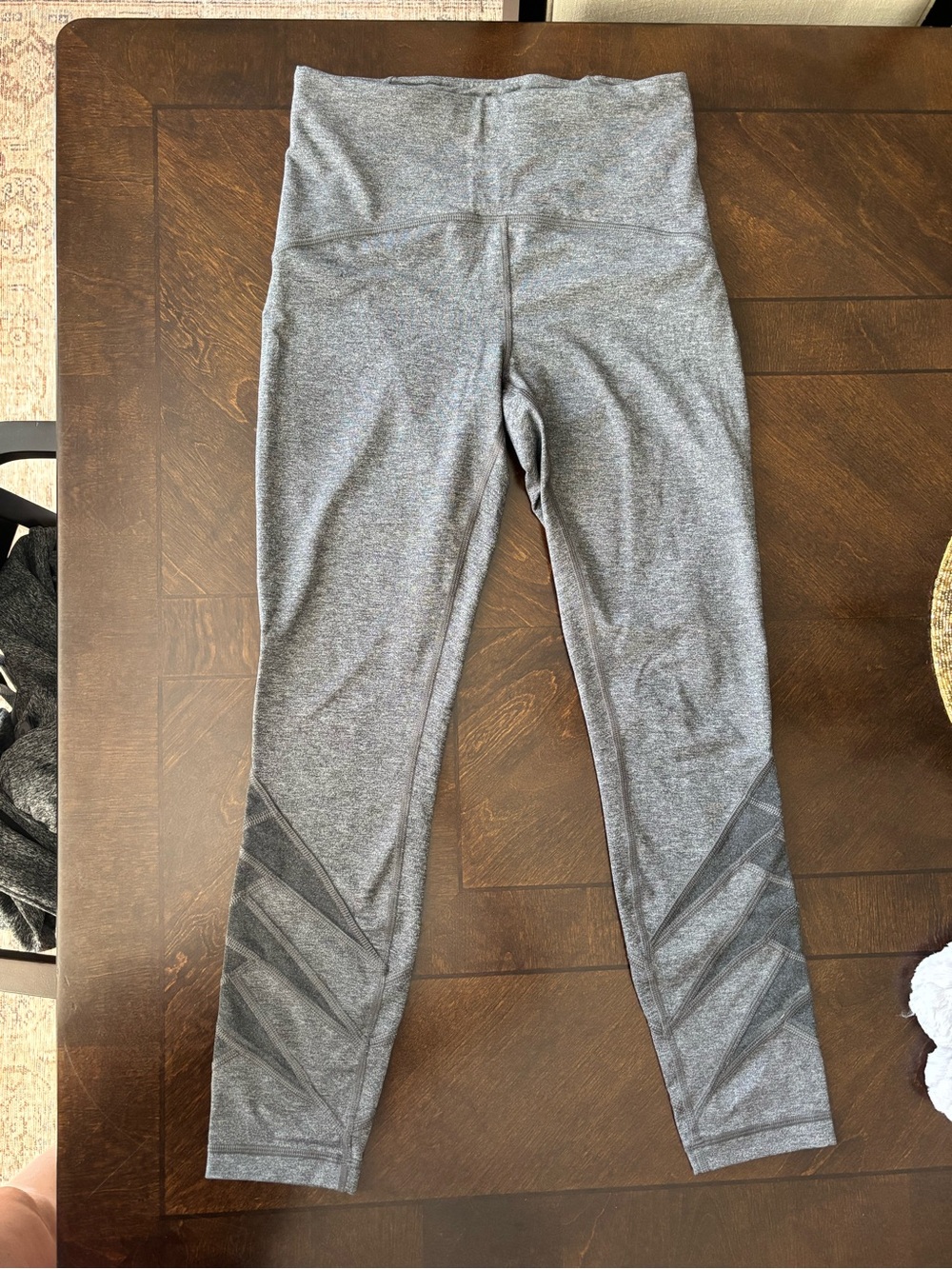 Lululemon High-Waist Grey Active Leggings - size 4